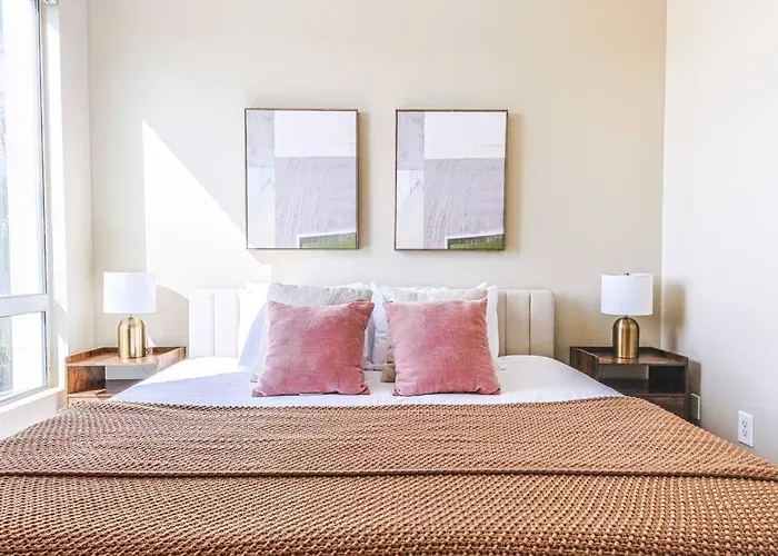 Outstanding 2Bdr Near Venice Beach - Gym-Pool-Free Parking
