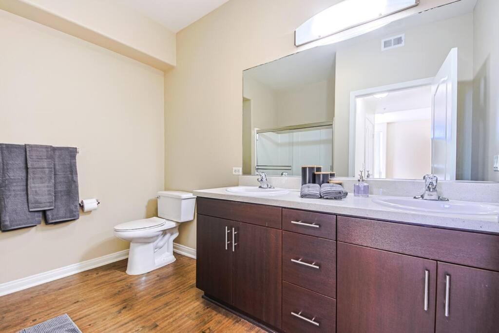 Outstanding 2bdr Near Venice - Gym-pool-free Parking * Los Ángeles